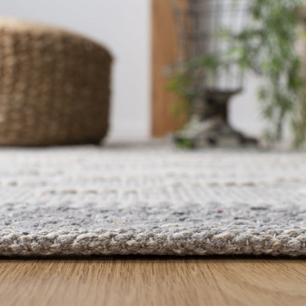 Striped Hand Woven 100% Cotton Pile Rug from India – Stylish, Durable, and Eco-Friendly Home Decor