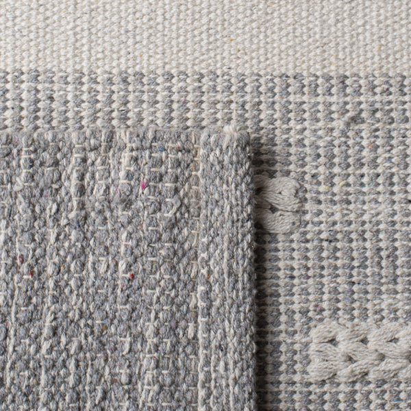 Striped Hand Woven 100% Cotton Pile Rug from India – Stylish, Durable, and Eco-Friendly Home Decor