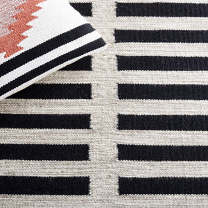Safavieh Striped Kilim 806 Flat Weave 80% Wool/20% Cotton Contemporary Rug STK806B-8