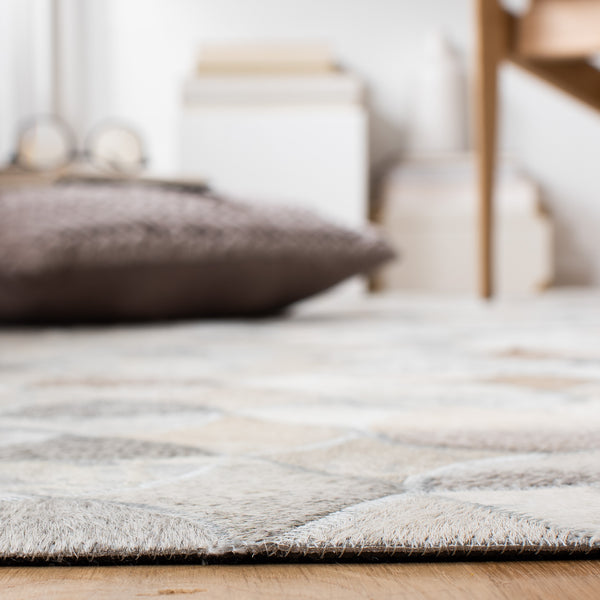 Studio Leather 231 Luxurious 100% Hair On Leather Pile Flat Weave Rug for Elegant Interiors