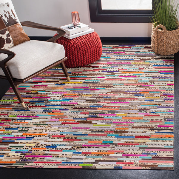 Safavieh Studio Leather 800 Hand Woven 70% Leather and 30% Felted Cloth Natural Hide Rug STL808A-6R