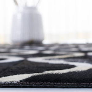 Safavieh Studio Leather 820 Hand Woven Leather with Felt Rug STL820Z-8