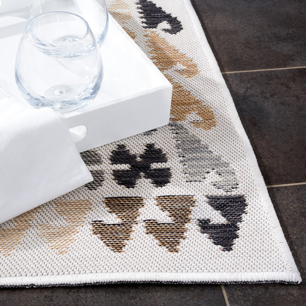 Safavieh Sunrise 622 Flatweave Indoor / Outdoor Rug Ivory / Beige Black 8' x 10'