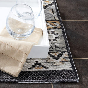 Safavieh Sunrise 629 Flatweave Indoor / Outdoor Rug Grey / Beige Black 8' x 10'