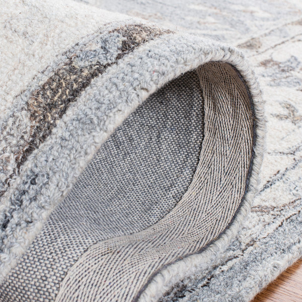 Safavieh Suzani 331 Hand Tufted Wool and Cotton with Latex Contemporary Rug SZN331A-8