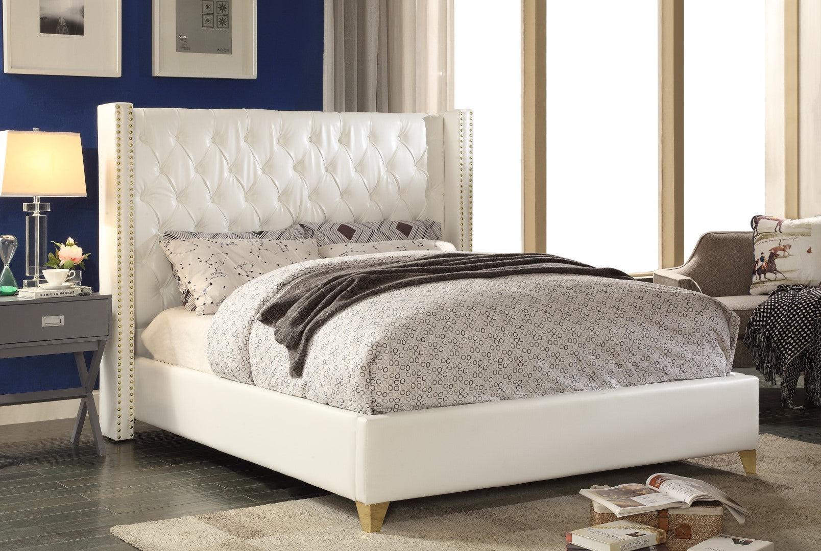 Meridian Furniture Soho Bonded Leather Contemporary Bed - Thumbnail 5