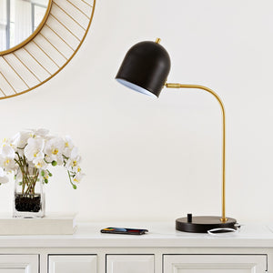 Safavieh Drina, 23.5 Inch, Black/Gold, Table Lamp W/ Usb Port ​ Black / Gold Metal TBL4017A-U