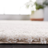 Safavieh Tahoe Shag 670 Power Loomed 60% Polypropylene/Jute 40% Contemporary Rug THO670G-5