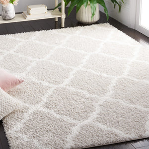 Safavieh Tahoe Shag 675 Power Loomed 60% Polypropylene/Jute 40% Contemporary Rug THO675G-5