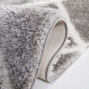 Safavieh Tahoe Shag 676 Power Loomed 60% Polypropylene/Jute 40% Contemporary Rug THO676G-5