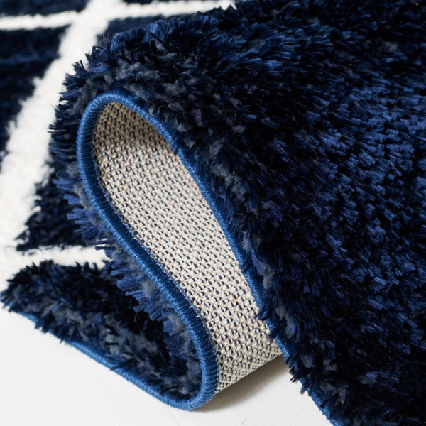 Safavieh Tahoe Shag 676 Power Loomed 60% Polypropylene/Jute 40% Contemporary Rug THO676N-5