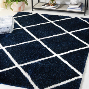 Safavieh Tahoe Shag 676 Power Loomed 60% Polypropylene/Jute 40% Contemporary Rug THO676N-5