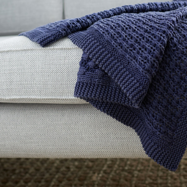 Safavieh Larza Throw THR225A-5060