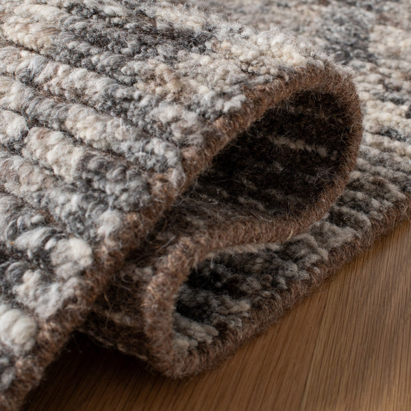 Safavieh Tibetan 606 Hand Knotted 90% Wool and 10% Cotton Contemporary Rug TIB606F-8