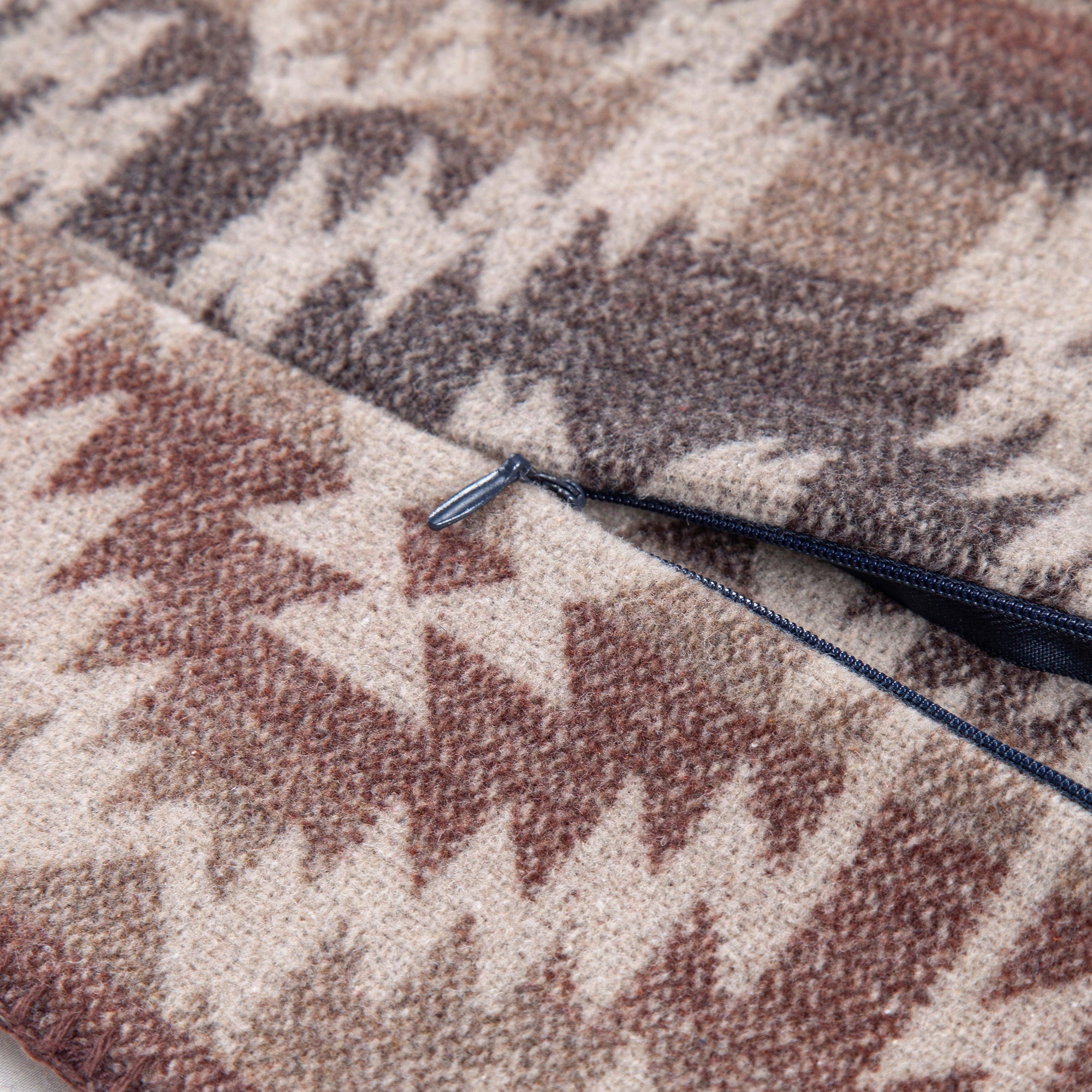 HiEnd Accents Mesa Wool Blend Square Pillow - Thumbnail 4