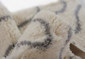 Momeni Novogratz Transcoso TCO-1 Machine Made Contemporary Geometric Indoor Area Rug Ivory 7'10" x 10' TRANCTCO-1IVY7AA0