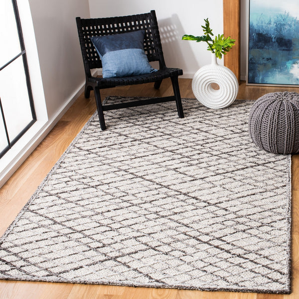 Trace 204 Contemporary Hand Tufted Wool 65%, Viscose, 25%, Nylon 10% Rug Grey / Ivory