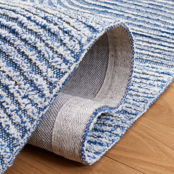 Safavieh Trace 901 Hand Tufted 80% Wool and 20% Cotton Rug TRC901N-8