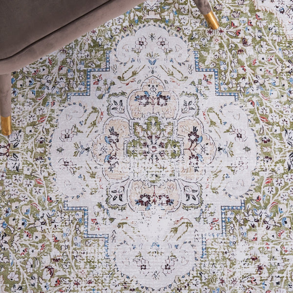 Safavieh Tucson 136 M/W S/R Power Loomed 100% Polyester Pile Traditional Rug TSN136Y-9