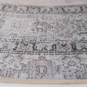 Safavieh Tucson 184 M/W S/R Power Loomed 100% Polyester Pile Traditional Rug TSN184B-9