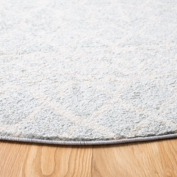 Tulum 270 Bohemian Power Loomed Polypropylene Pile Rug Light Grey / Ivory