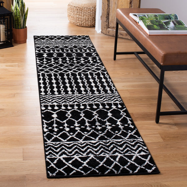 Tulum 270 Bohemian Power Loomed Polypropylene Pile Rug Black / Ivory