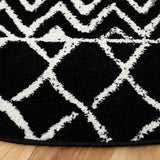 Tulum 270 Bohemian Power Loomed Polypropylene Pile Rug Black / Ivory