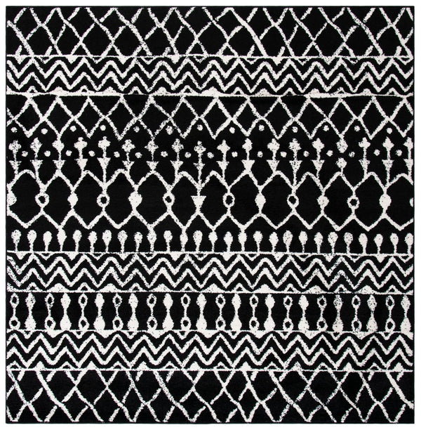 Tulum 270 Bohemian Power Loomed Polypropylene Pile Rug Black / Ivory