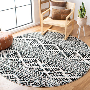 Tulum 272 Bohemian Power Loomed Polypropylene Pile Rug Ivory / Black