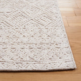 Safavieh Textual 201 Hand Tufted 80% Wool and 20% Cotton Rug TXT201B-8