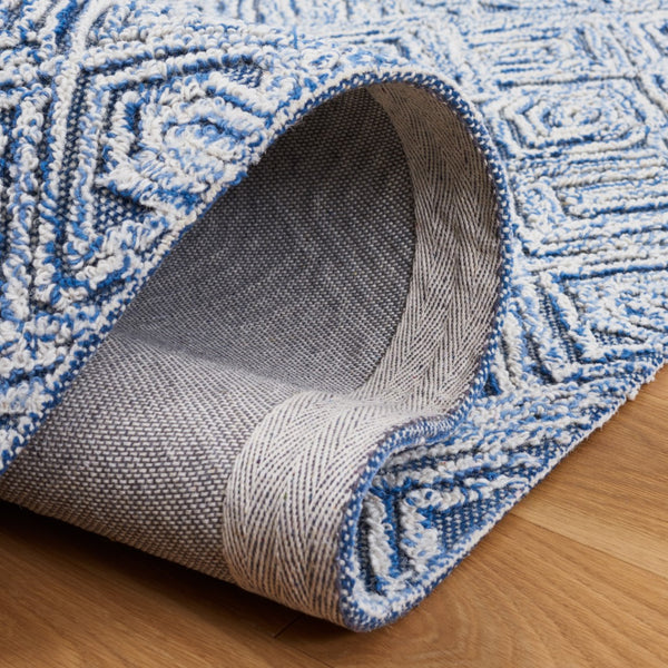 Safavieh Textual 201 Hand Tufted 80% Wool and 20% Cotton Rug TXT201M-8