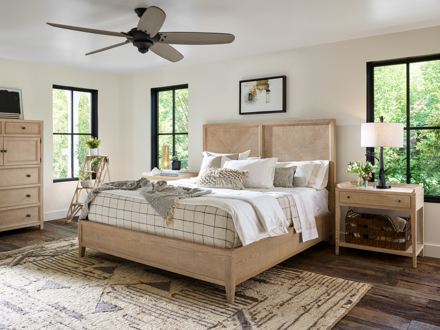Universal Furniture Ames Bed - Thumbnail 3