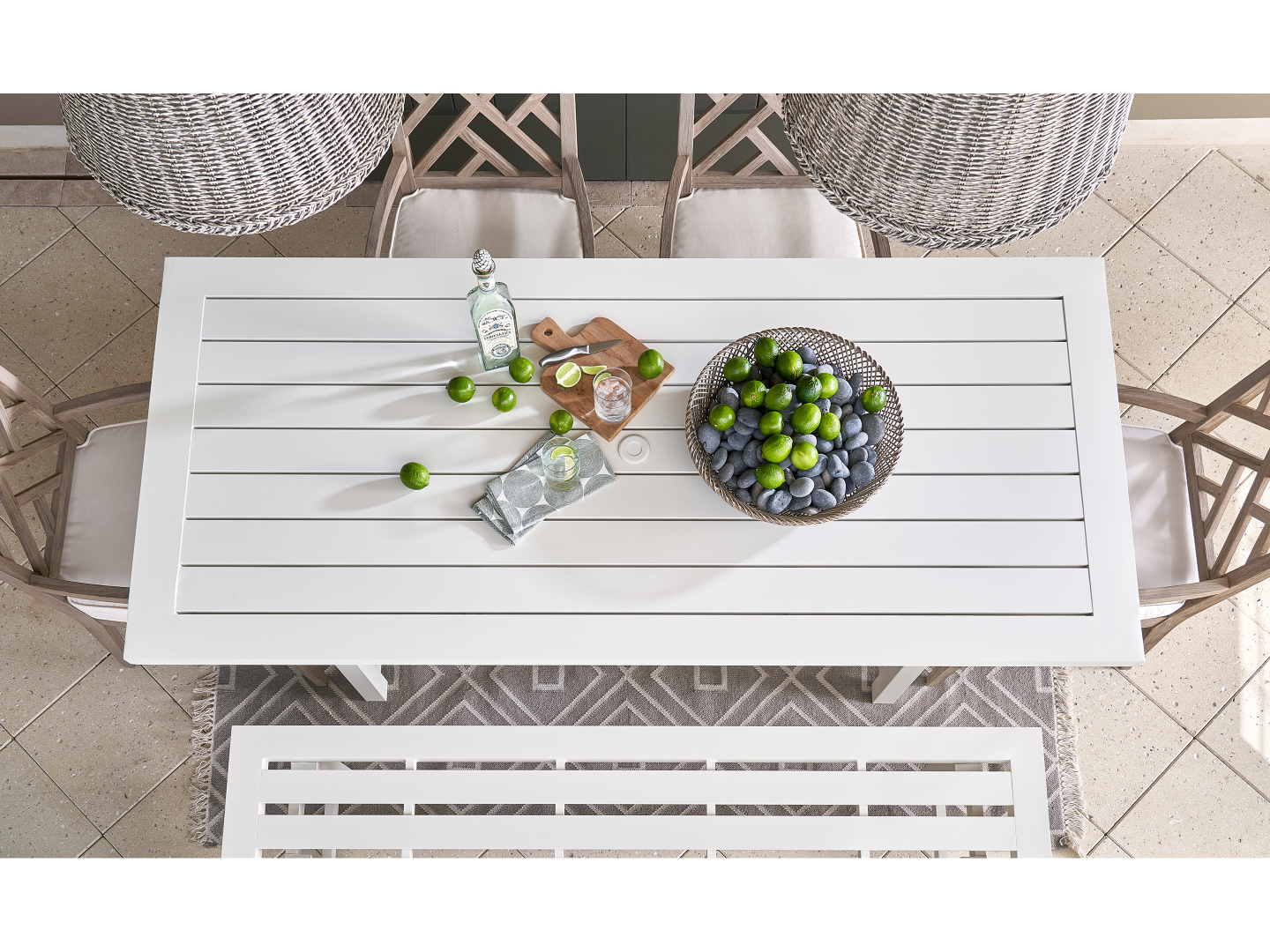 Universal Furniture Coastal Tybee Dining Table