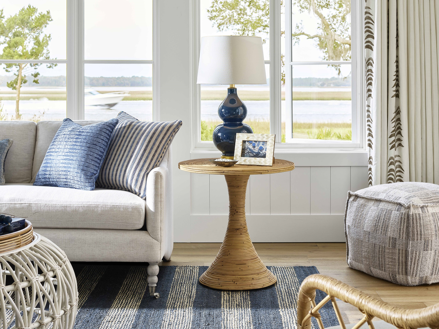 Universal Furniture Tulum Accent Table - Thumbnail 2