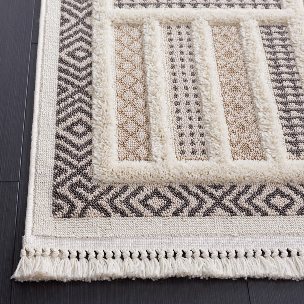 Safavieh Urban 212 Modern Power Loomed Rug Beige / Ivory URB212B-9