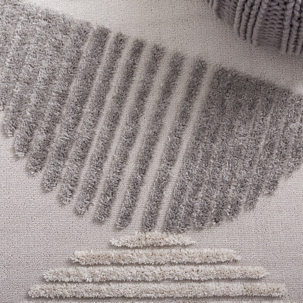 Safavieh Urban 218 Modern Power Loomed Rug Grey / Light Grey URB218F-8