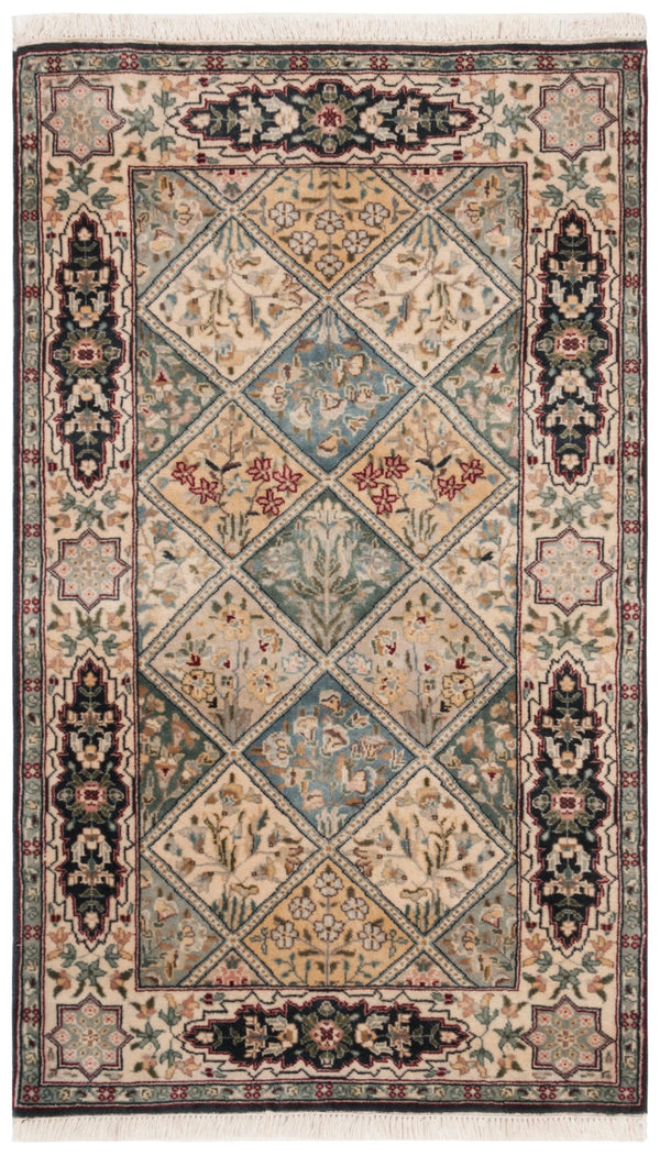 Safavieh V103 Silk and Wool Rug V103C-3