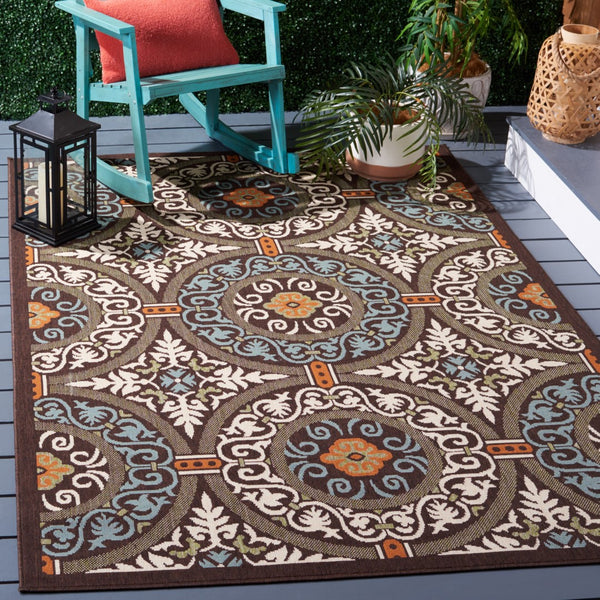 Safavieh Veranda 055 Power Loomed 87% Polypropylen/9.3% Polyester/3.7% Latex Outdoor Rug VER055-0723-9