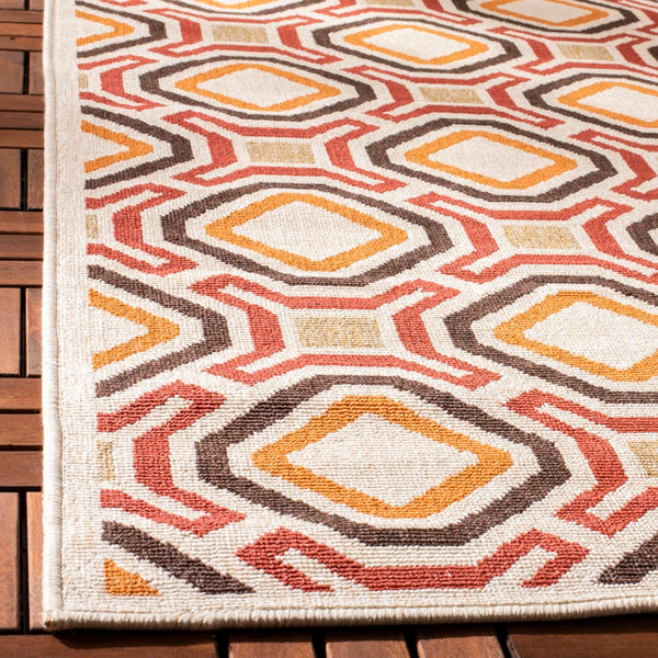 Safavieh Veranda 089 Power Loomed 87% Polypropylen/9.3% Polyester/3.7% Latex Outdoor Rug VER089-0313-4