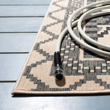 Safavieh Veranda 096 Power Loomed 87% Polypropylen/9.3% Polyester/3.7% Latex Outdoor Rug VER096-3413-26