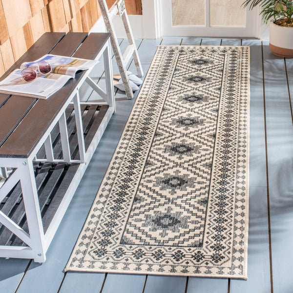 Safavieh Veranda 099 Power Loomed 87% Polypropylen/9.3% Polyester/3.7% Latex Outdoor Rug VER099-3413-8SQ