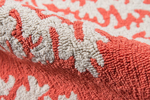 Momeni Veranda VR-45 Hand Hooked Contemporary Damask Indoor/Outdoor Area Rug Coral 9' x 9' Round VERANVR-45COR900R