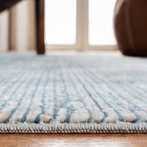 Victoria 900 Victoria 907 Traditional Power Loomed Polypropylene Rug Blue / Ivory