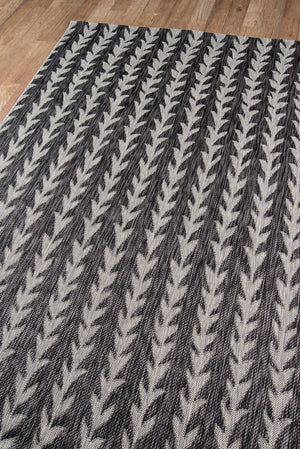 Momeni Novogratz Villa VI-02 Machine Made Contemporary Striped Indoor/Outdoor Area Rug Charcoal 9'3" x 12'6" VILLAVI-02CHR93C6