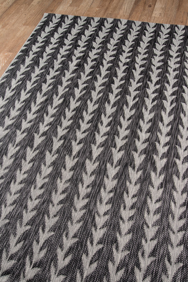 Momeni Novogratz Villa VI-02 Machine Made Contemporary Striped Indoor/Outdoor Area Rug Charcoal 9'3" x 12'6" VILLAVI-02CHR93C6
