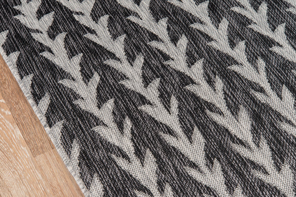 Momeni Novogratz Villa VI-02 Machine Made Contemporary Striped Indoor/Outdoor Area Rug Charcoal 9'3" x 12'6" VILLAVI-02CHR93C6