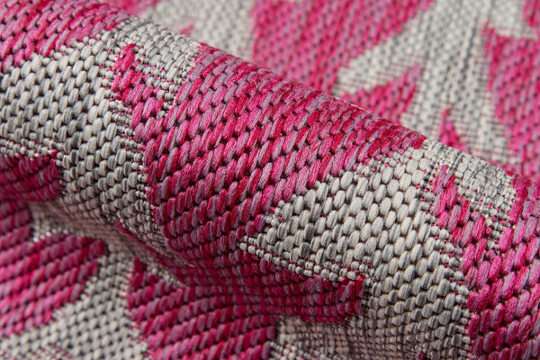 Momeni Novogratz Villa VI-02 Machine Made Contemporary Striped Indoor/Outdoor Area Rug Fuschia 9'3" x 12'6" VILLAVI-02FUS93C6