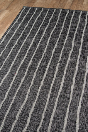 Momeni Novogratz Villa VI-03 Machine Made Contemporary Striped Indoor/Outdoor Area Rug Charcoal 9'3" x 12'6" VILLAVI-03CHR93C6
