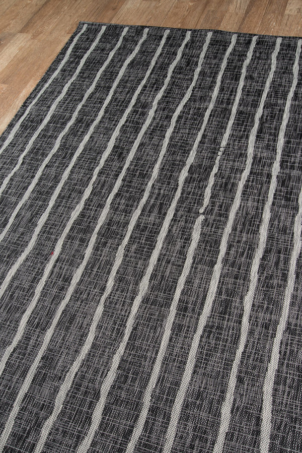 Momeni Novogratz Villa VI-03 Machine Made Contemporary Striped Indoor/Outdoor Area Rug Charcoal 9'3" x 12'6" VILLAVI-03CHR93C6