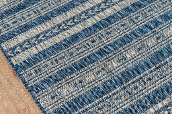 Momeni Novogratz Villa VI-04 Machine Made Contemporary Striped Indoor/Outdoor Area Rug Blue 9'3" x 12'6" VILLAVI-04BLU93C6